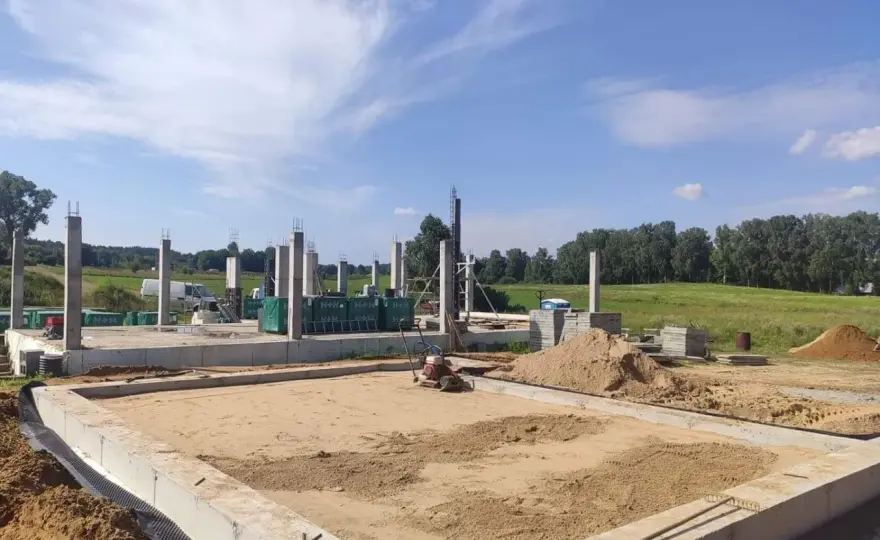 Zagęszczanie gruntu pod kostkę brukową i beton - jak robić to dobrze